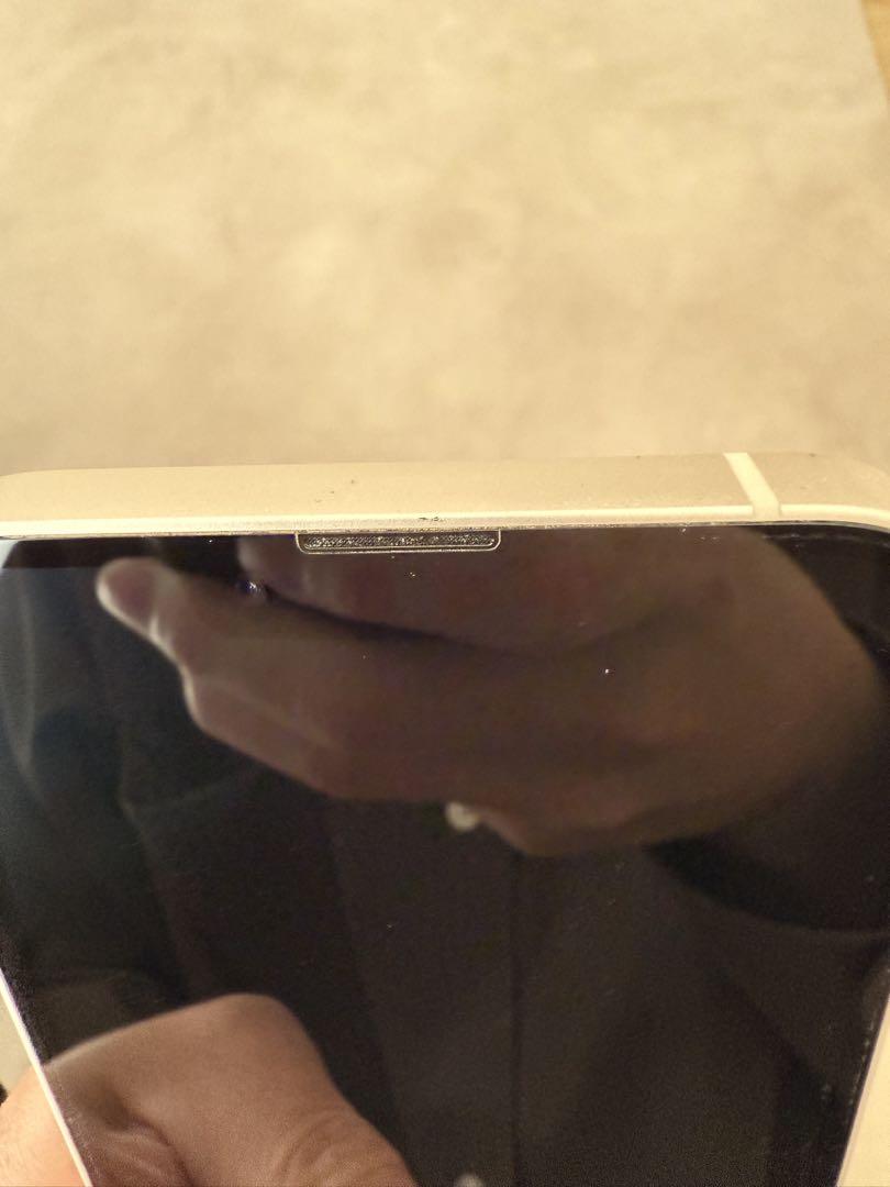iPhone 13 128GB ホワイト