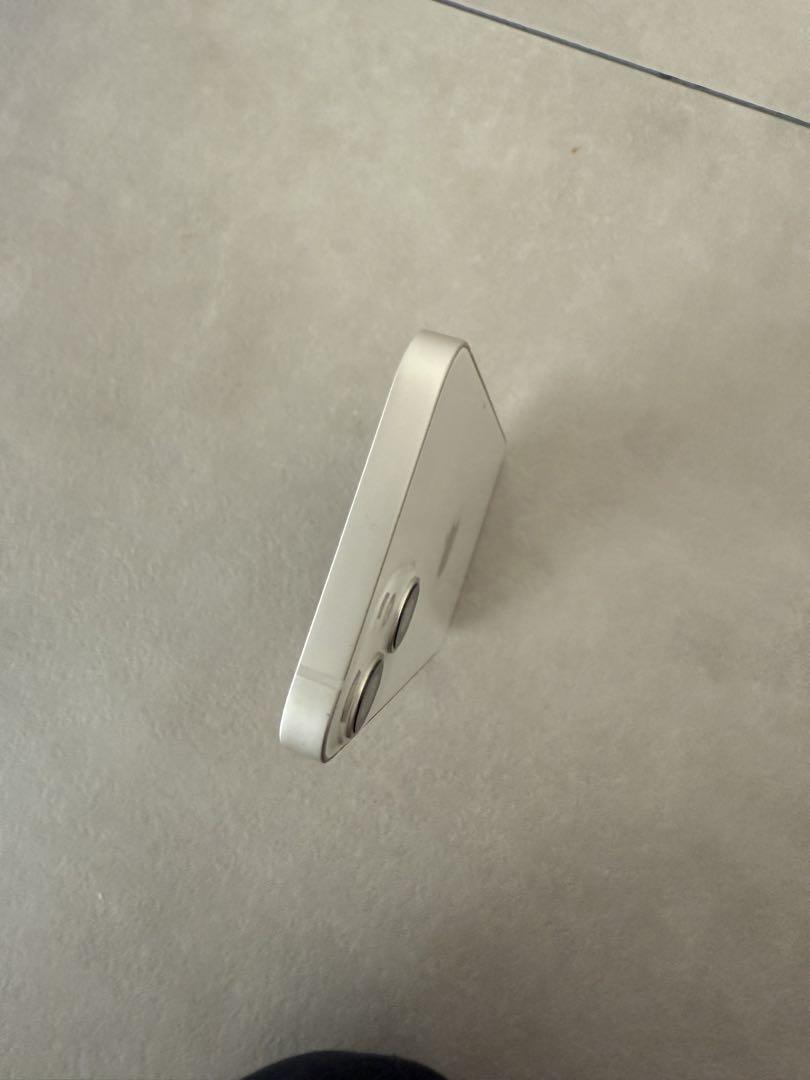 iPhone 13 128GB ホワイト