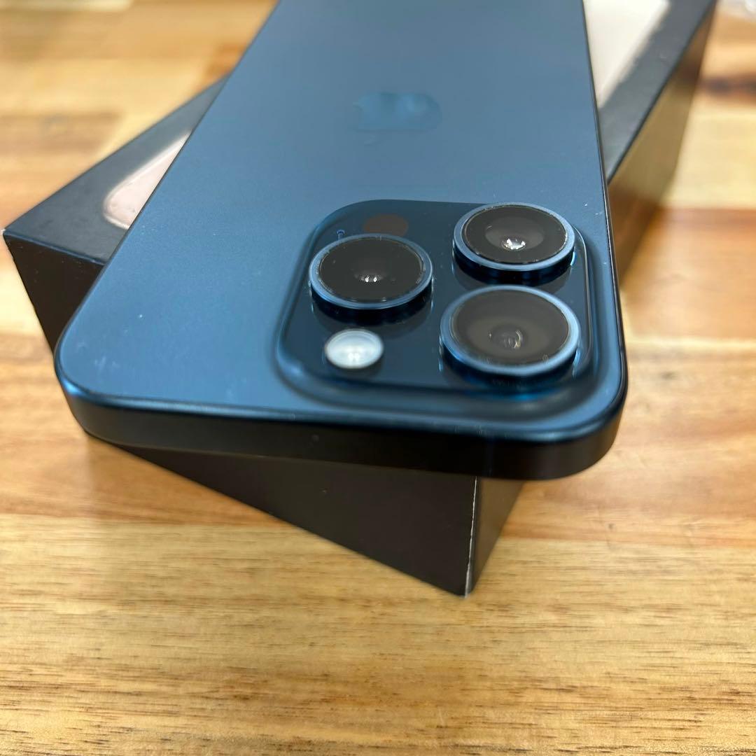 【良品】iPhone 15 pro｜128GB　バッテリー97%