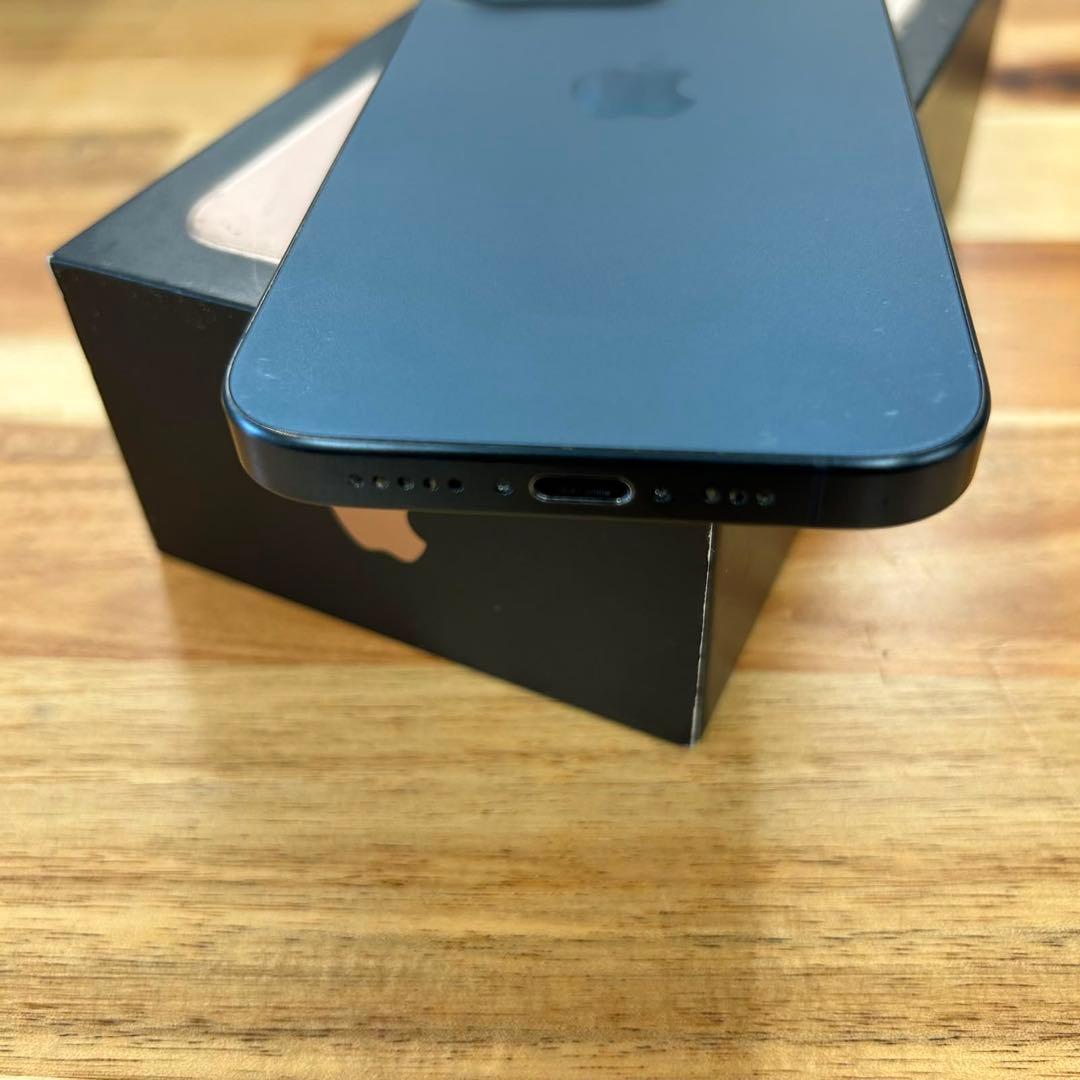 【良品】iPhone 15 pro｜128GB　バッテリー97%