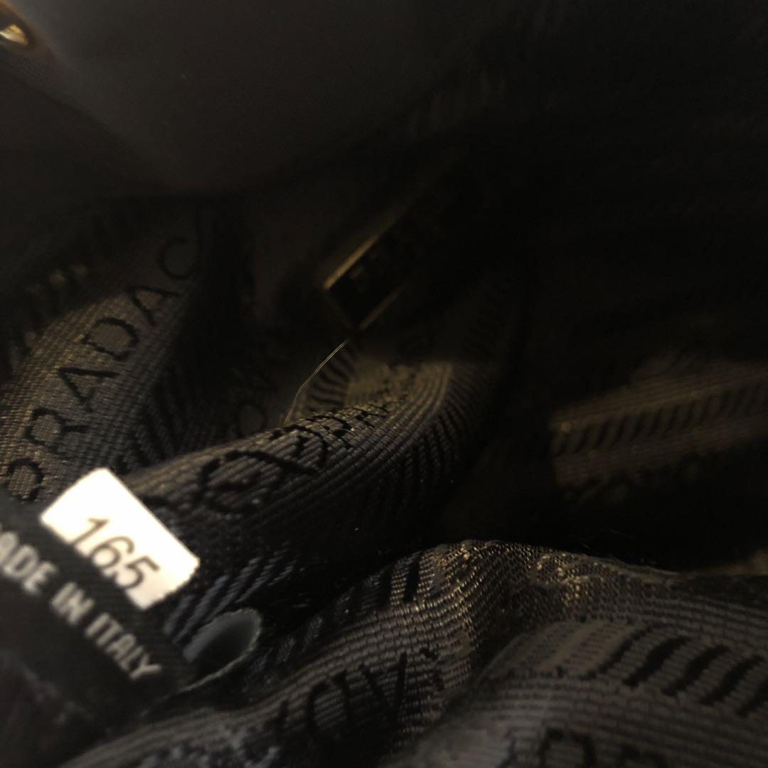 Prada バック