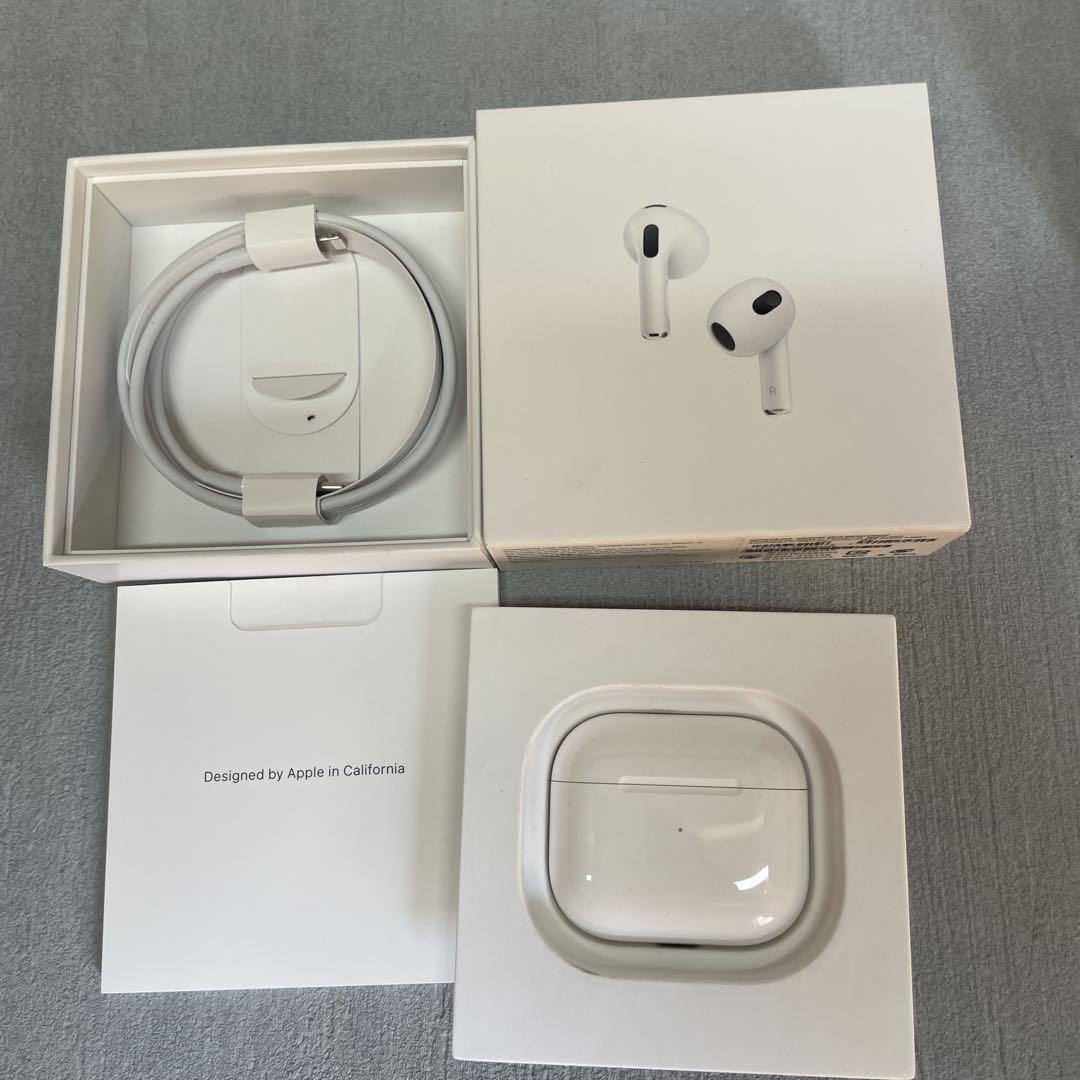 AirPods （第3世代Lightning モデル ）