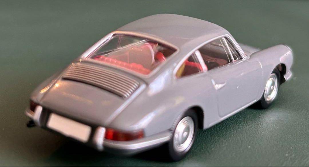 トミカリミテッドヴィンテージ ポルシェ 911