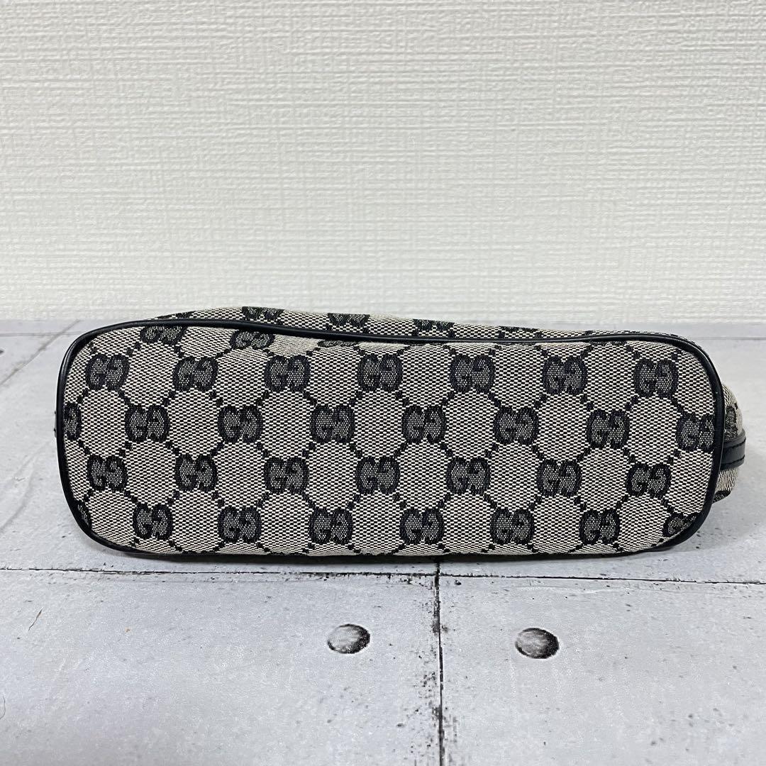 美品 グッチ アクセサリーポーチ ミニバッグ GG キャンバス