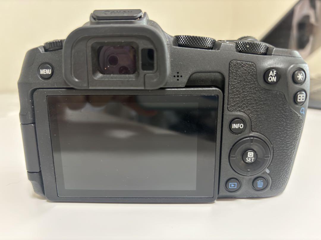 キヤノン Canon R8 ボディ