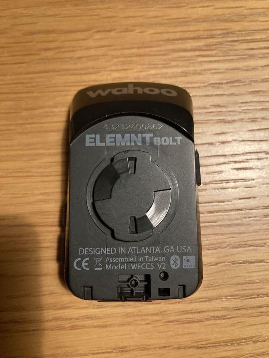 2020最新型 高品質 【美品】wahoo ELEMENT BOLT ハートレートセンサー