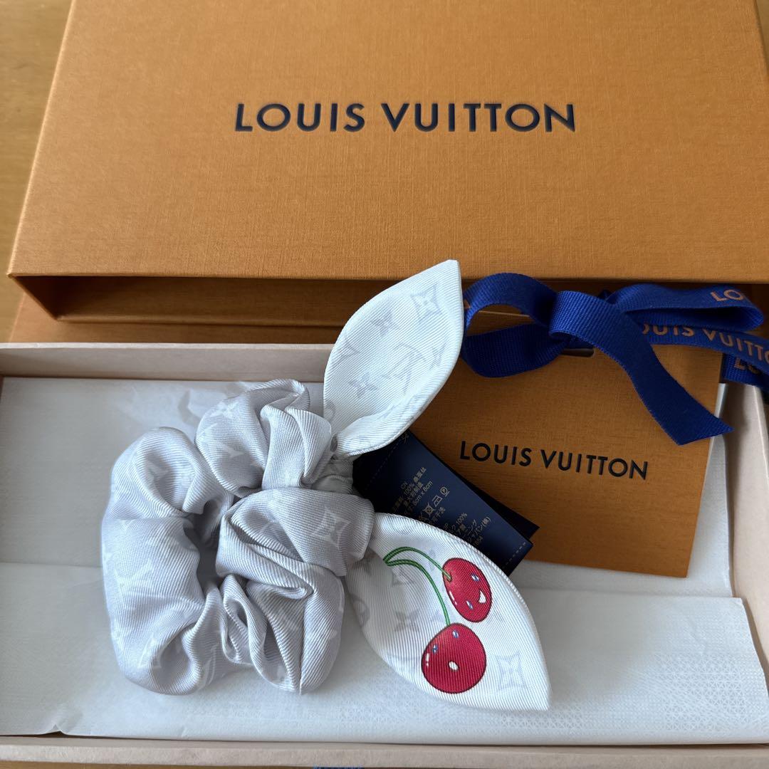 LOUIS VUITTON 村上隆 ヘアゴム・シュシュ
