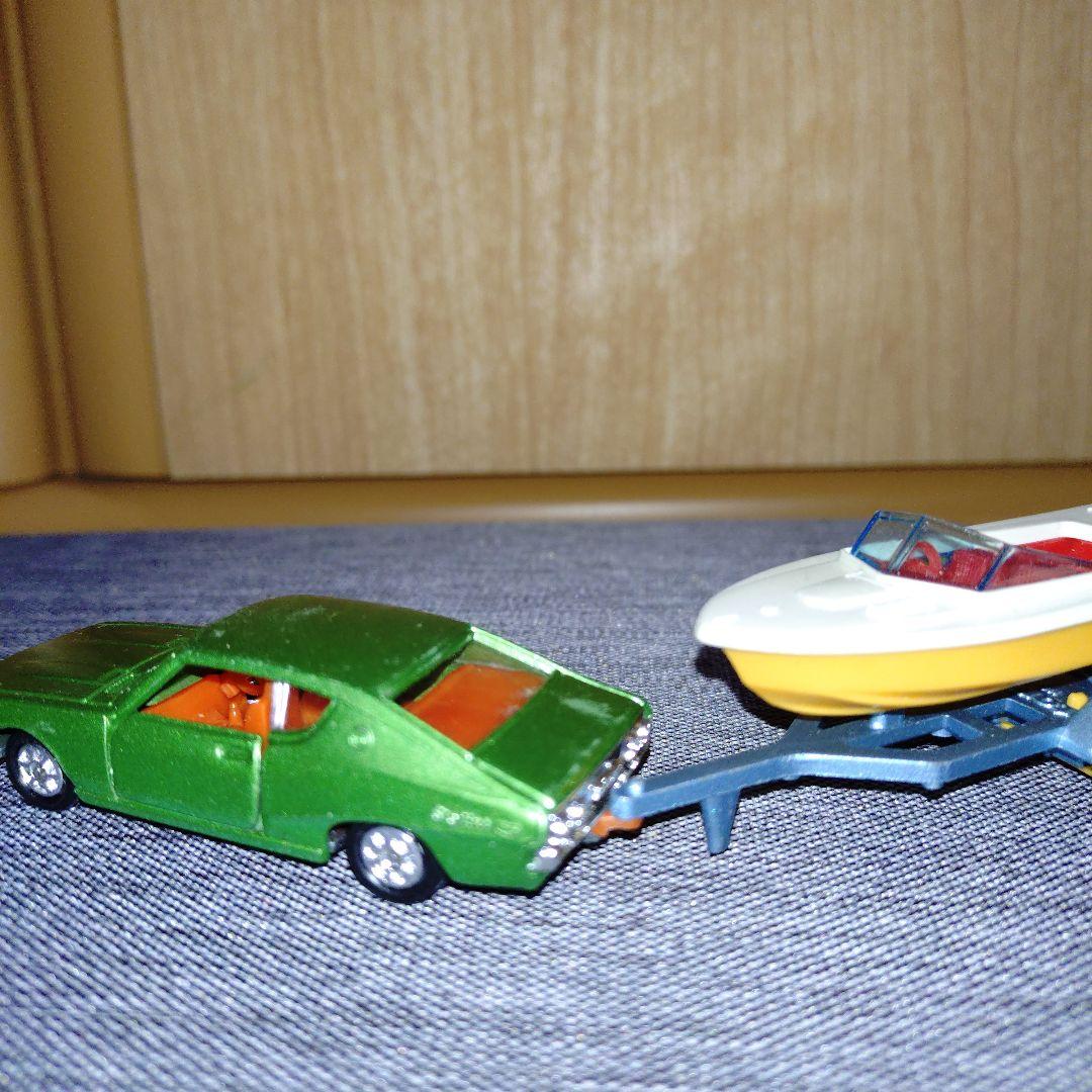 トミカ　黒箱　ヤマハボート　スカイライン2000GT-X　セット