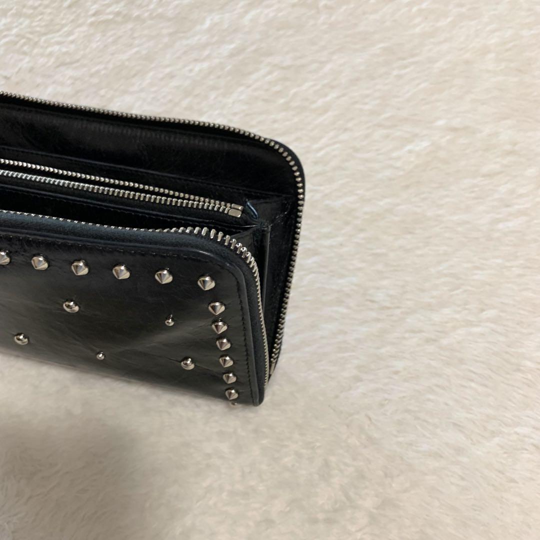 ミュウミュウ スタッズ ビジュー レザー ラウンドファスナー長財布 黒