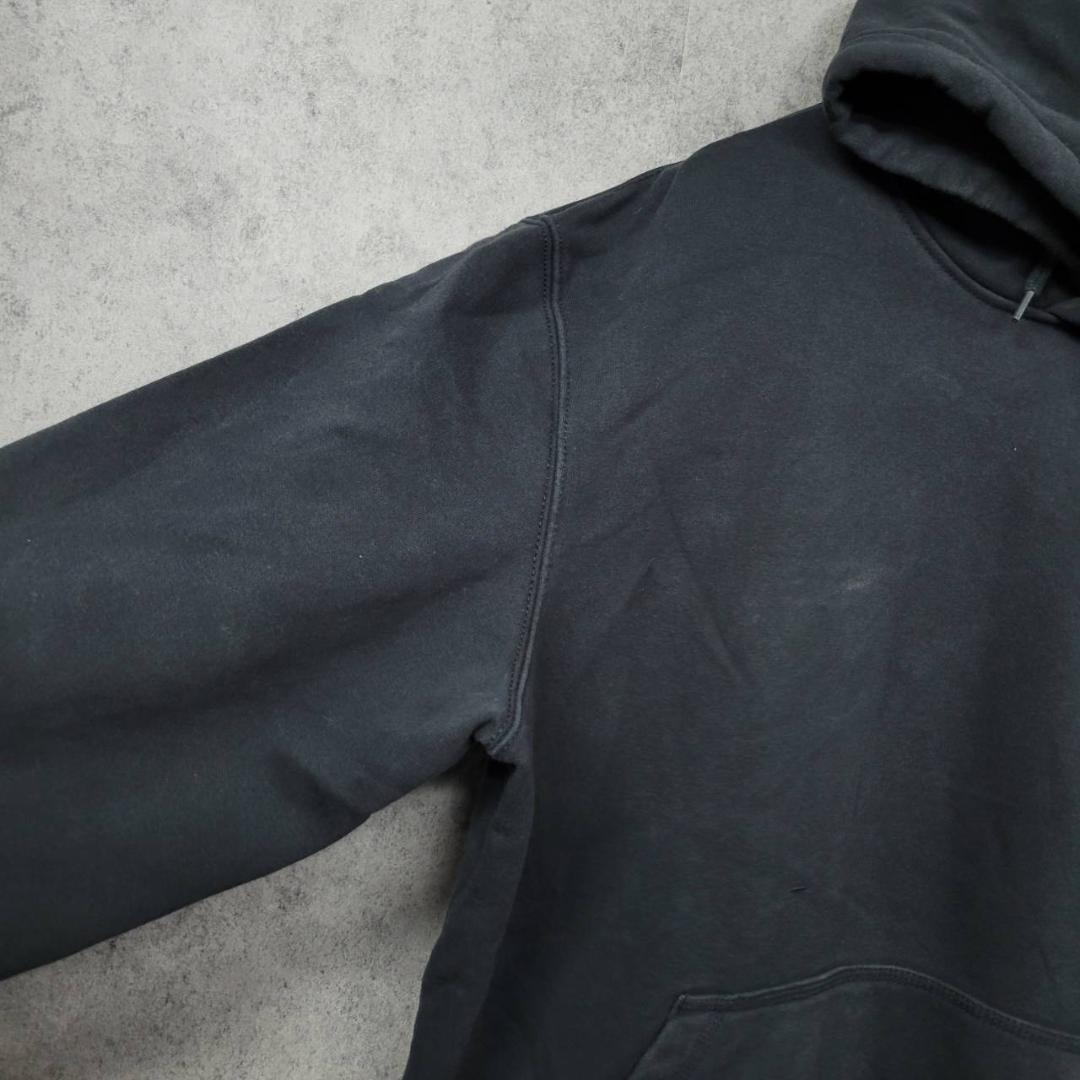 【90s 古着】カーハート ワンポイントロゴ パーカー ブラック L 【90s 古着】カーハート ワンポイントロゴ パーカー ブラック L