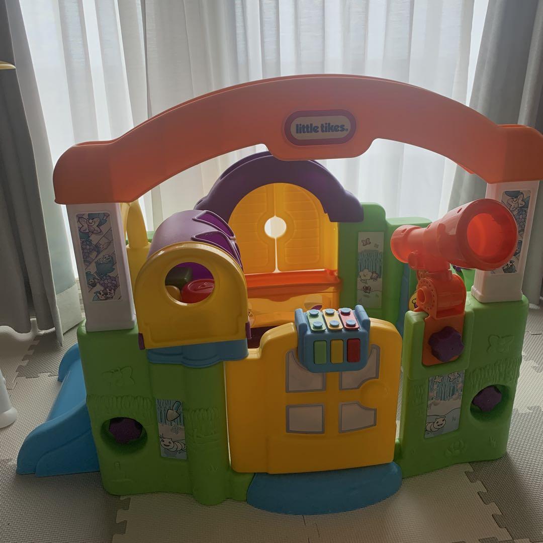 Little Tikes アクティビティ ガーデン プレイハウス