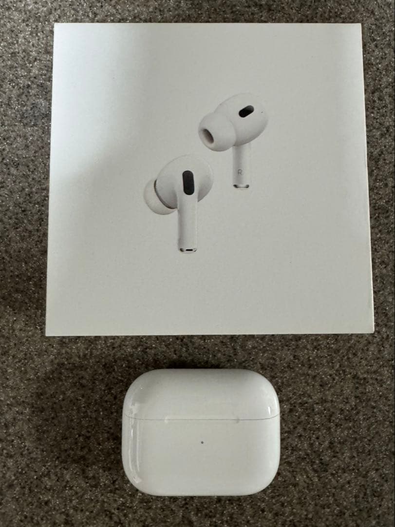 AirPods Pro (第2世代) 本体 MagSafe充電ケース付き