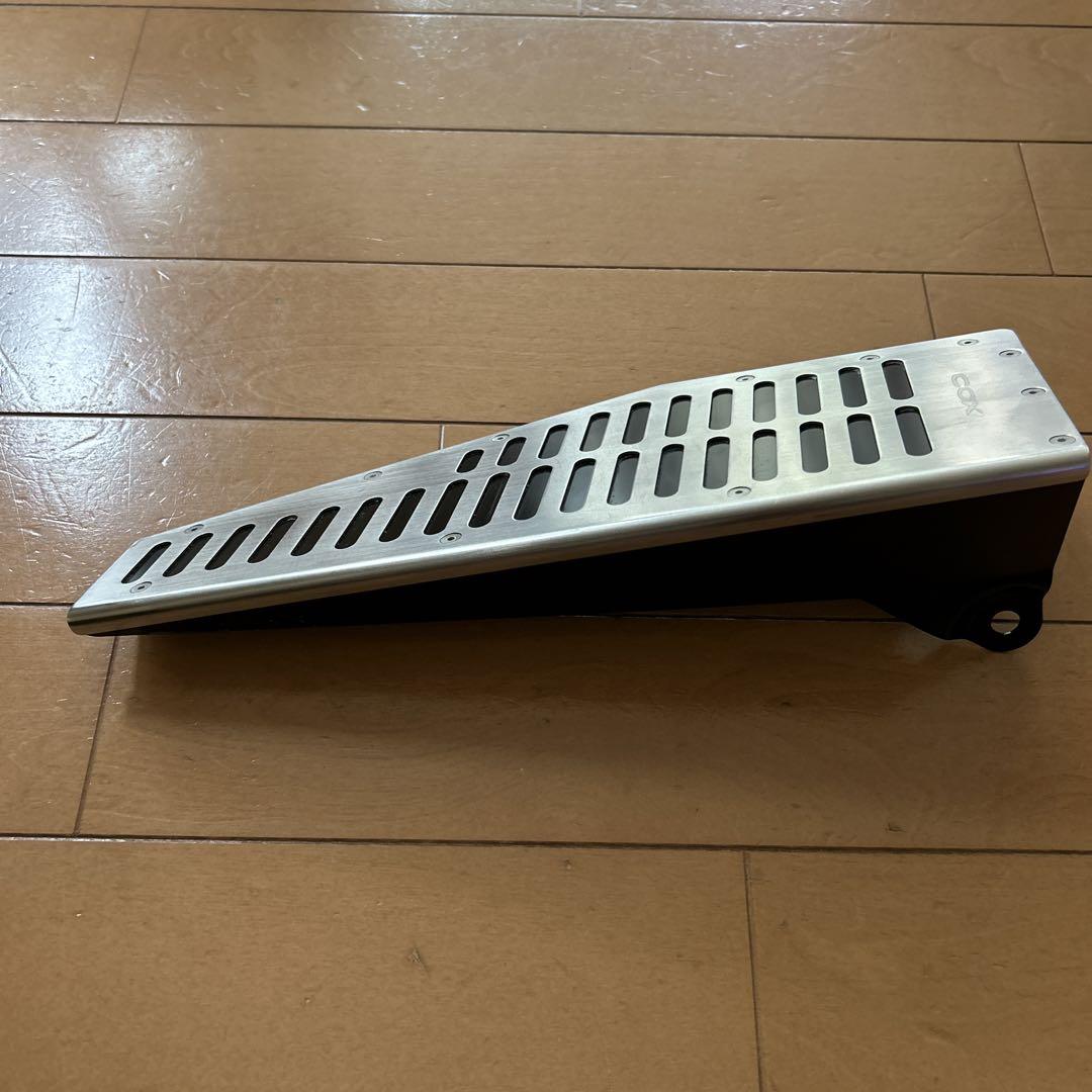 フォルクスワーゲン ゴルフ　ザビートル　COX製フットレスト