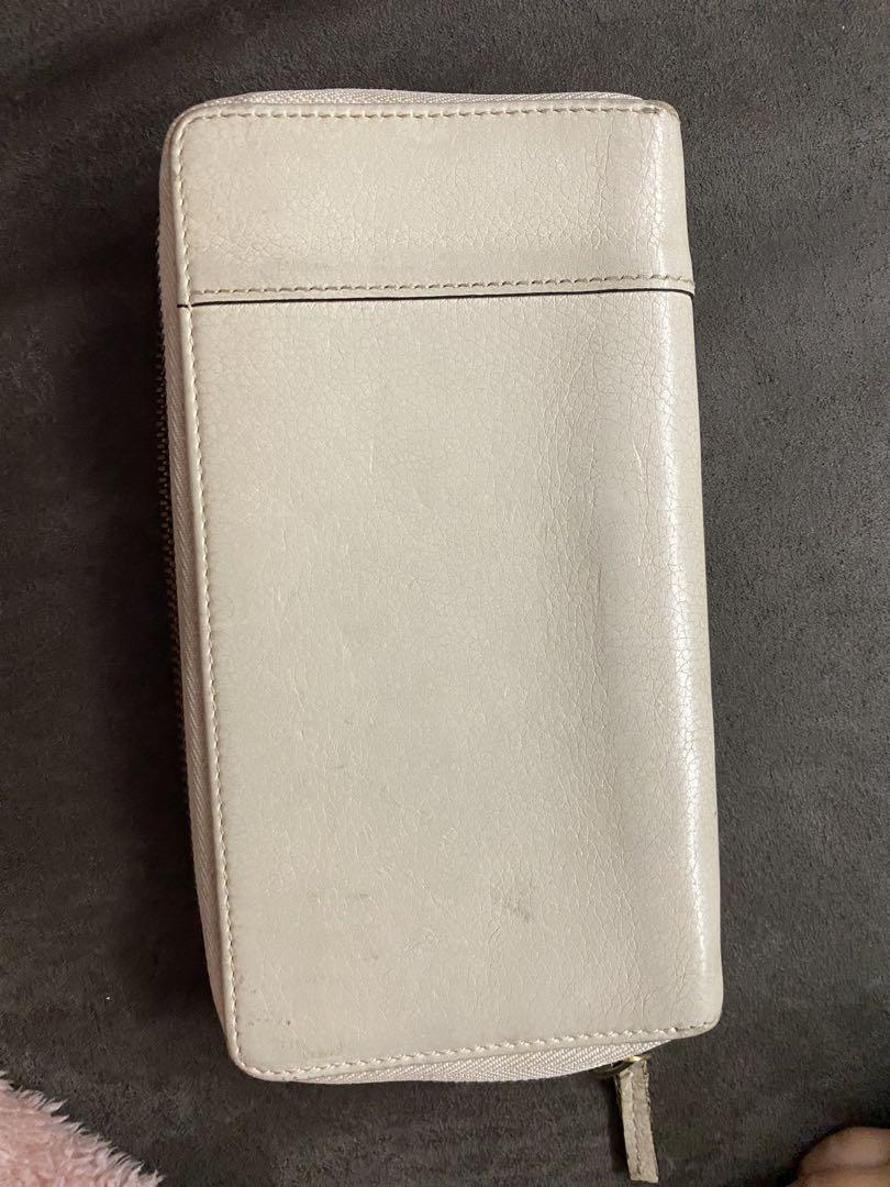 GUCCI グッチ 財布 インターロッキング イントレチャート ゴールド GUCCI グッチ 財布 インターロッキング イントレチャート ゴールド
