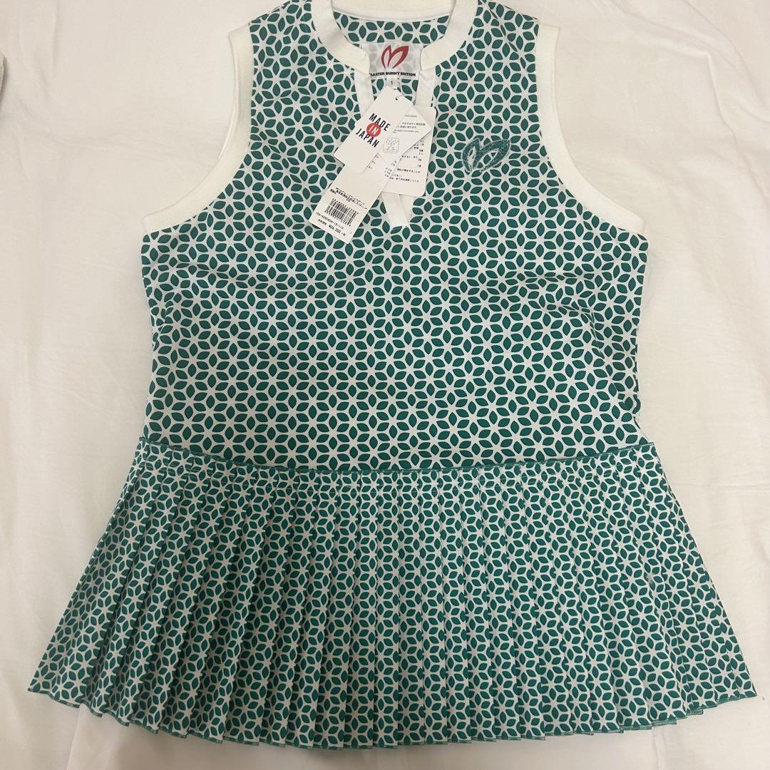 新品⭐︎MASTER BUNNY EDITION⭐︎ノースリーブぺプラムウェア