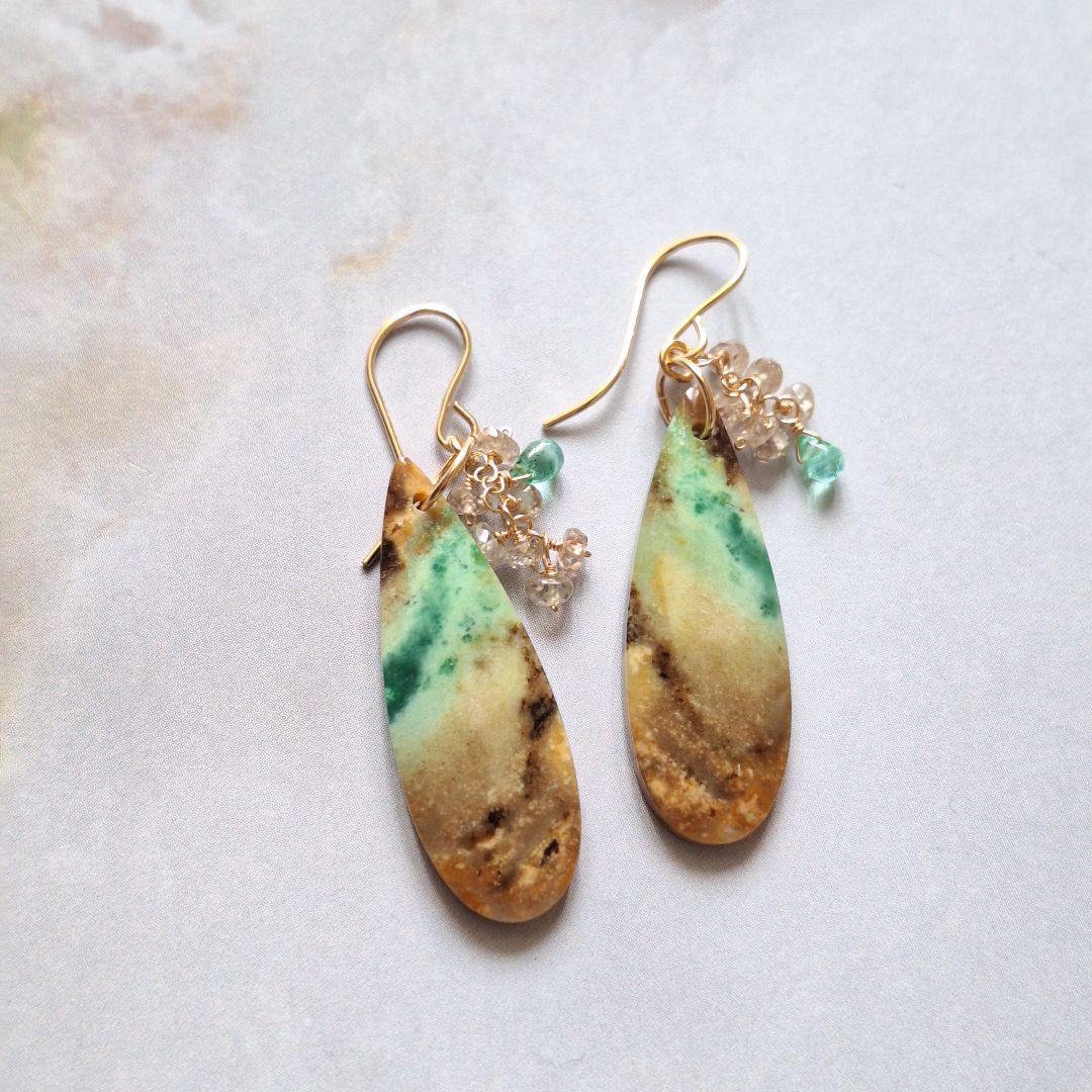 beach オパライズドウッド　ジルコン　エメラルド　ピアス