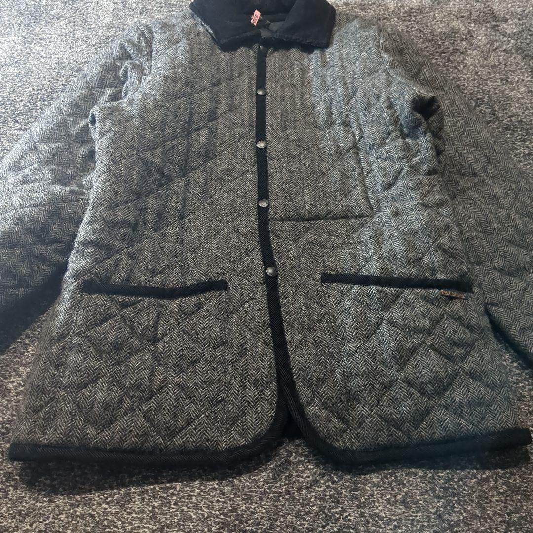 LAVENHAM グレー ヘリンボーン キルティングジャケット 44 大きい LAVENHAM グレー ヘリンボーン キルティングジャケット 44 大きい