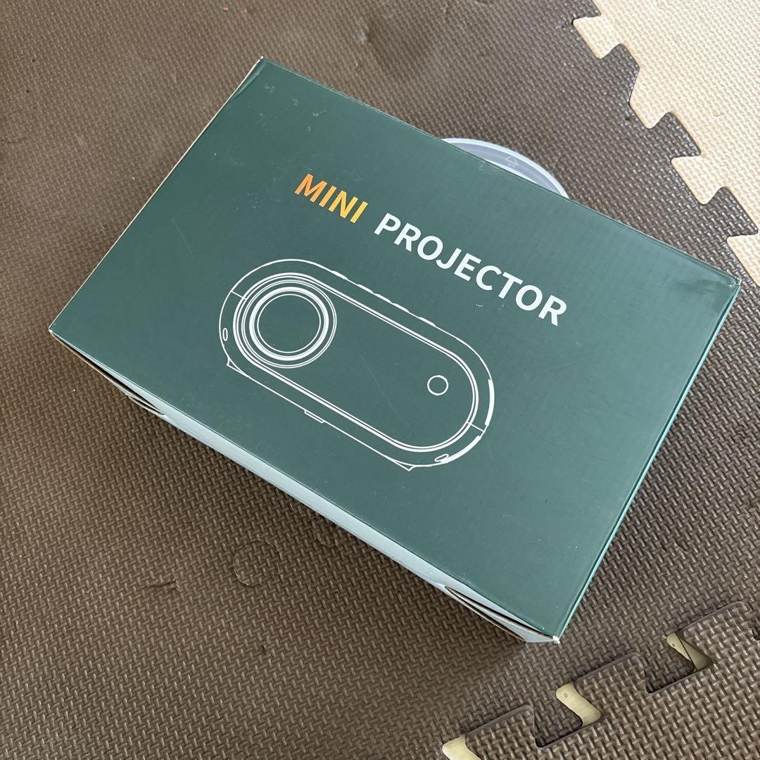 ミニプロジェクター　新品未使用