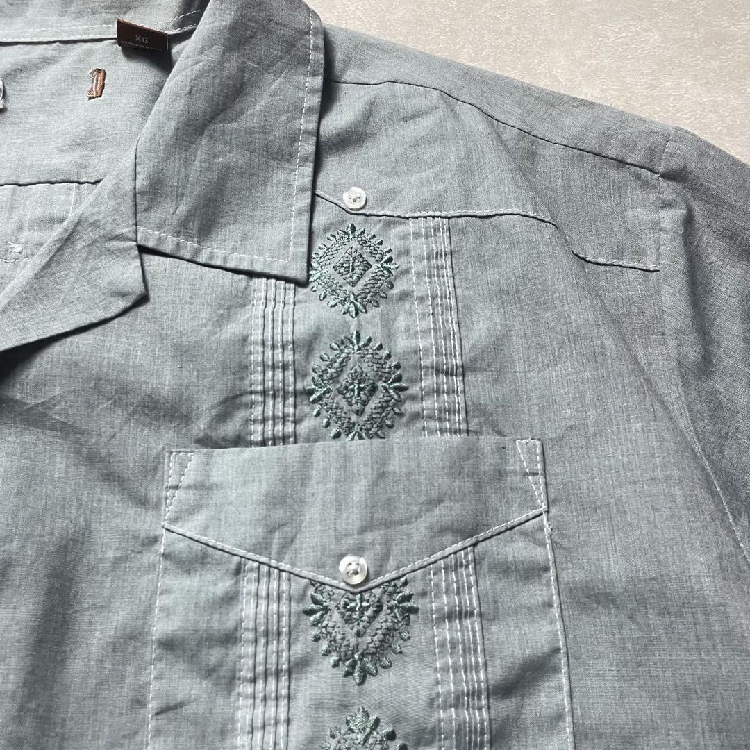 vintage キューバシャツ 半袖 グレー オープンカラー開襟刺繍グリーン古着