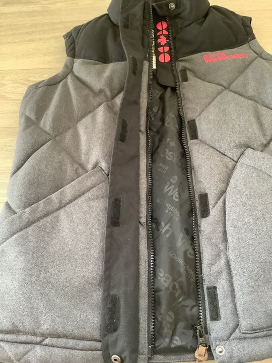Westbeachi ウエストビーチスノーボードレディースダウンベスト サイズS