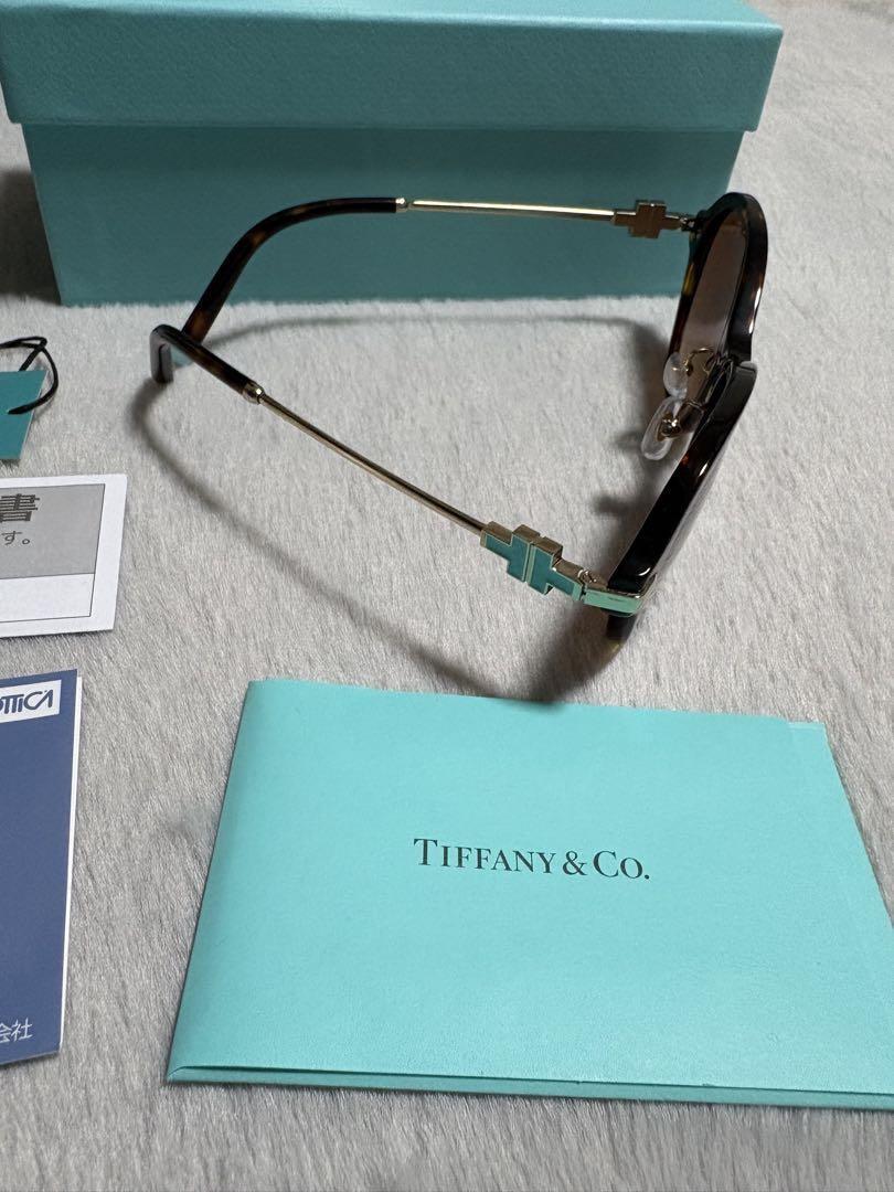 Tiffany & Co. ブラウン サングラス