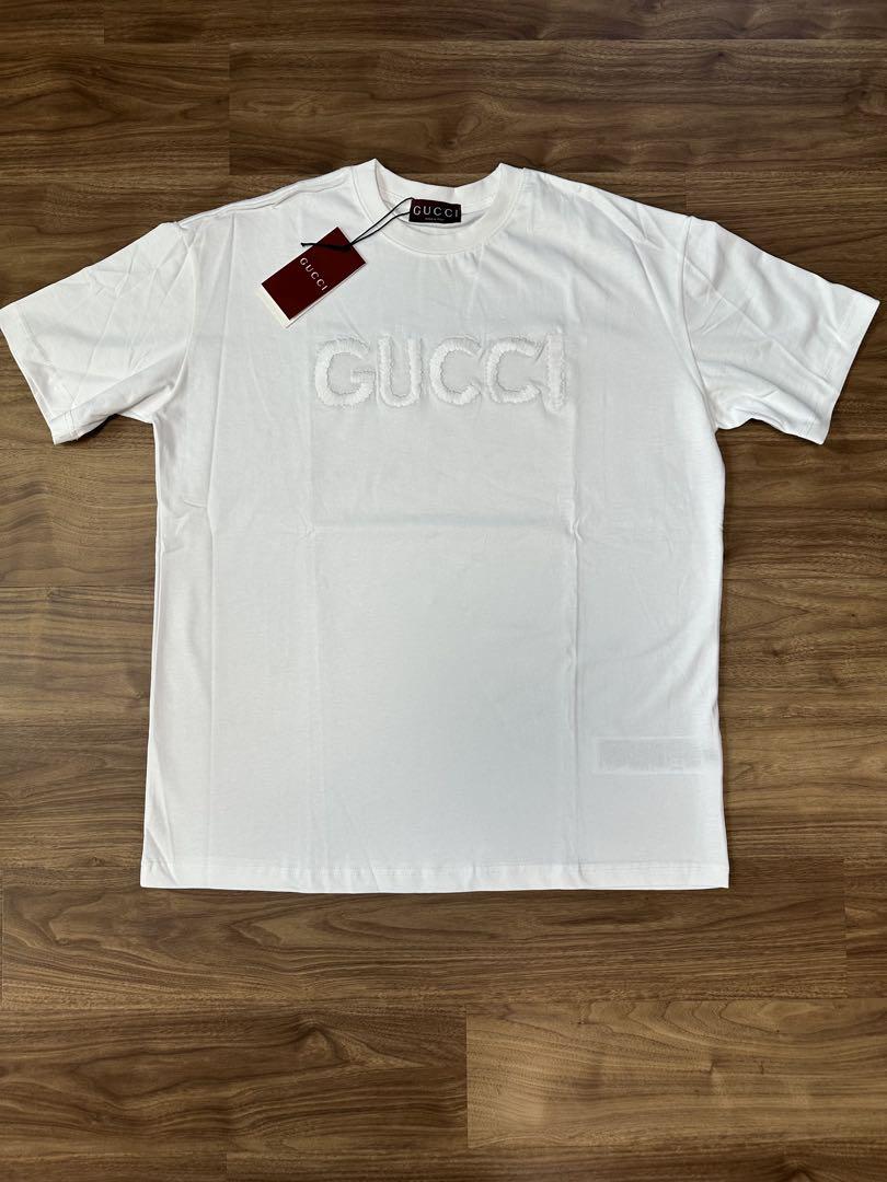 GUCCI ホワイト Tシャツ ロゴ入り