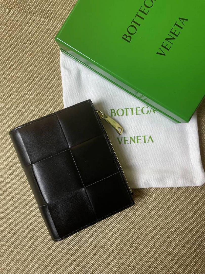 BOTTEGA VENETA スモール カセット 二つ折りファスナー