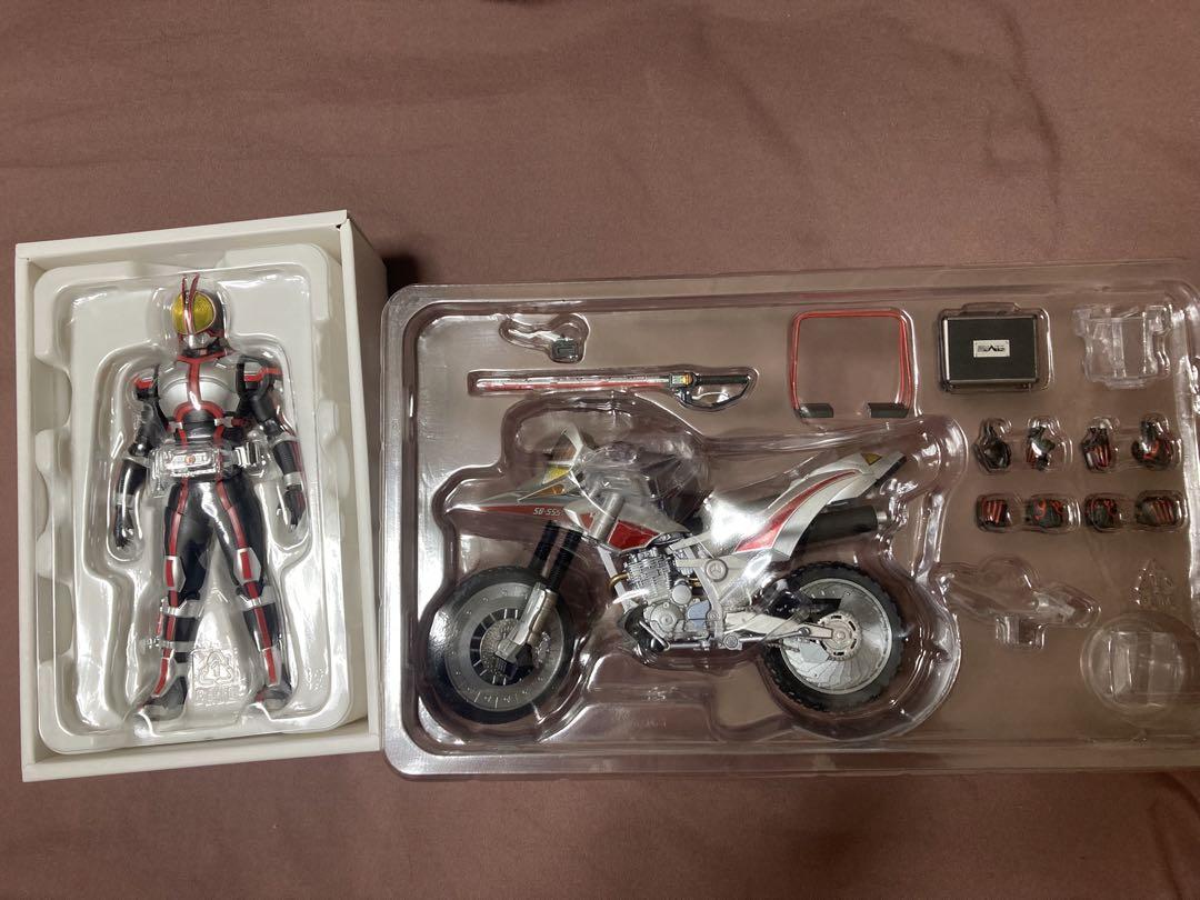 S.H.Figuarts真骨頂製法 仮面ライダーファイズ オートバジン セット