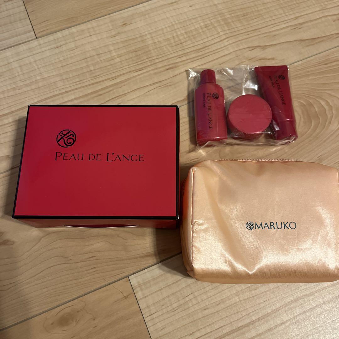 PEAU DE L'ANGE ボディケア 3点セット PEAU DE L'ANGE ボディケア 3点セット