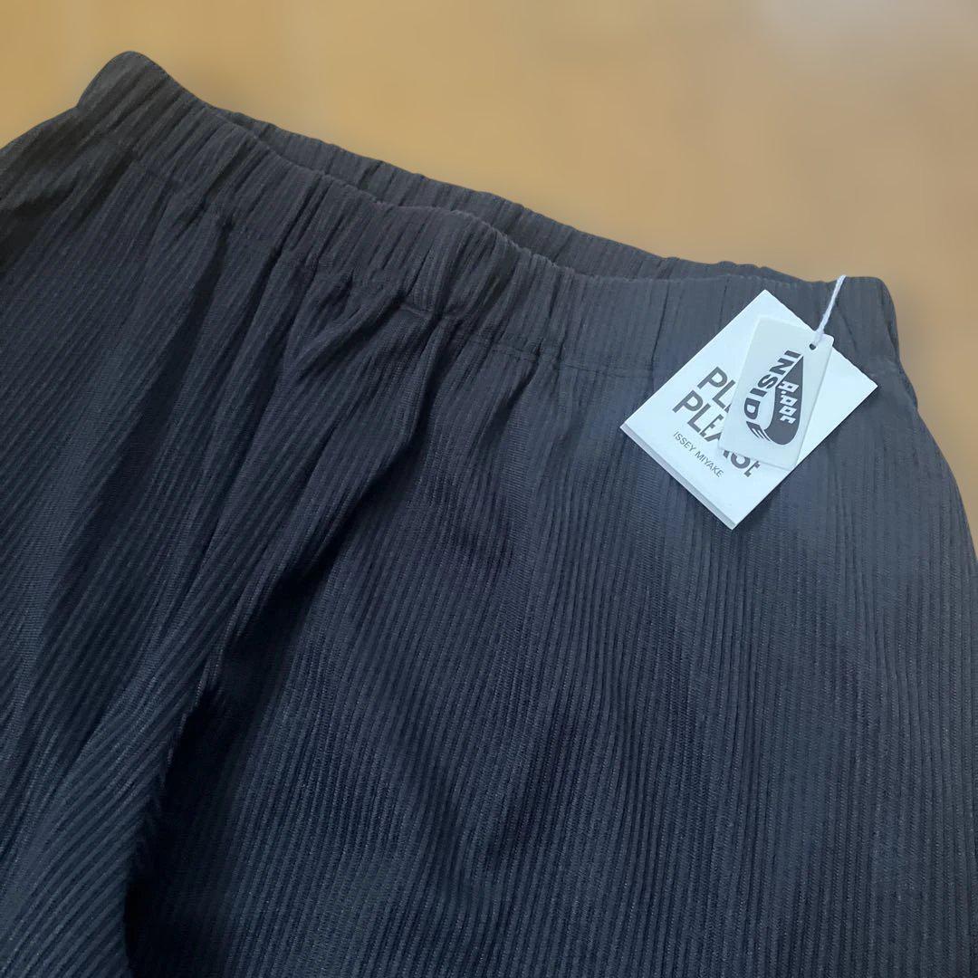 プリーツプリーズ　サルエルパンツ　ダークグレー　フリーサイズ 2022年秋冬PLEATS PLEASE（プリーツプリーズ）変形サルエル