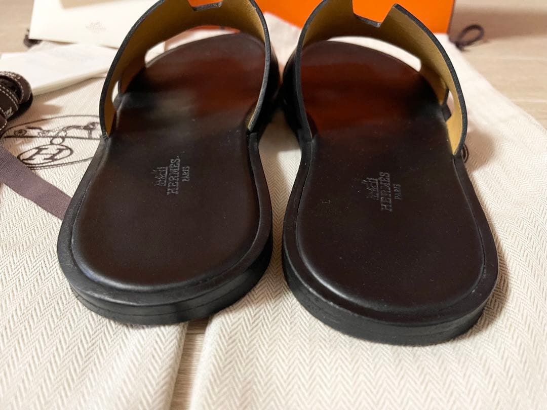 正規店購入♡美品♡HERMES エルメス イズミール サンダル 黒色 付属品あり