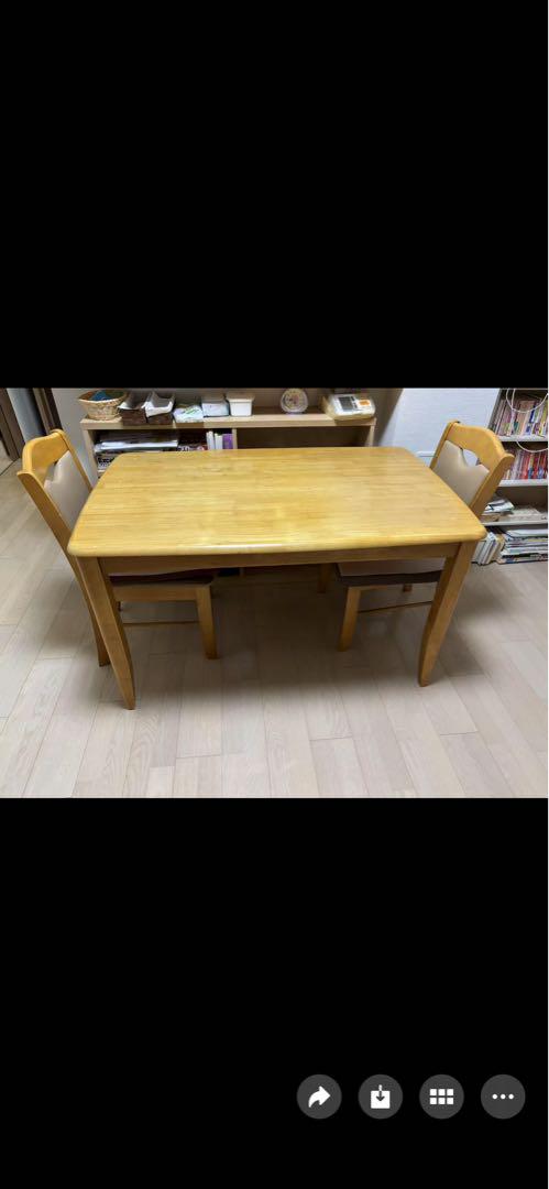 木製ダイニングテーブルセット 2脚付き