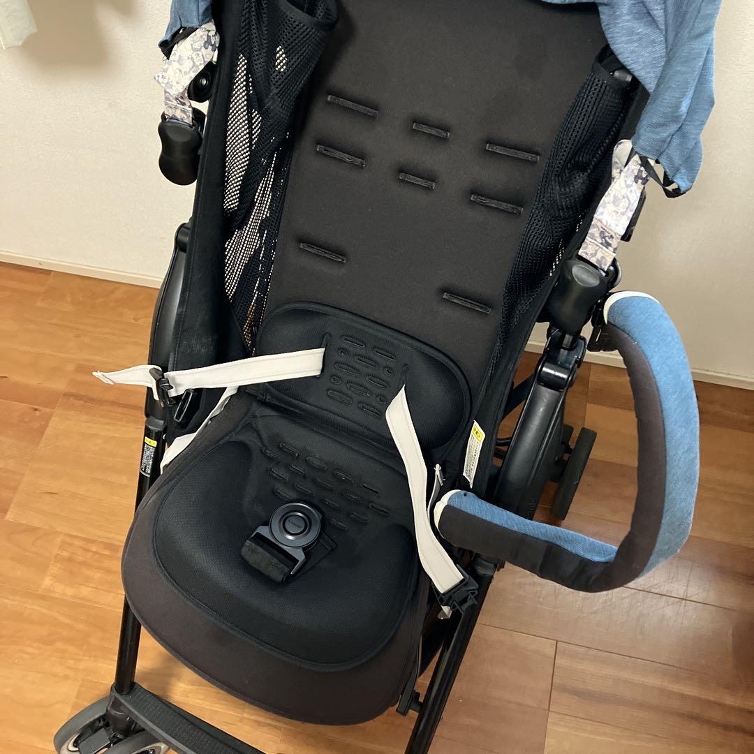 コンビ Combi Age エッグショック AK ヴァーグブルー