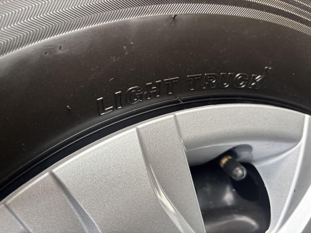 peace333さま専用　ハイエース　SGL 純正タイヤホイール　4本　新車外し