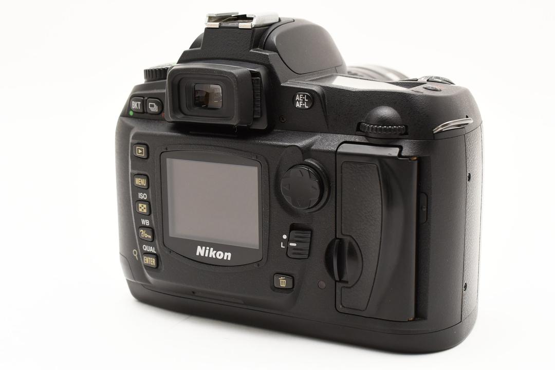 D70