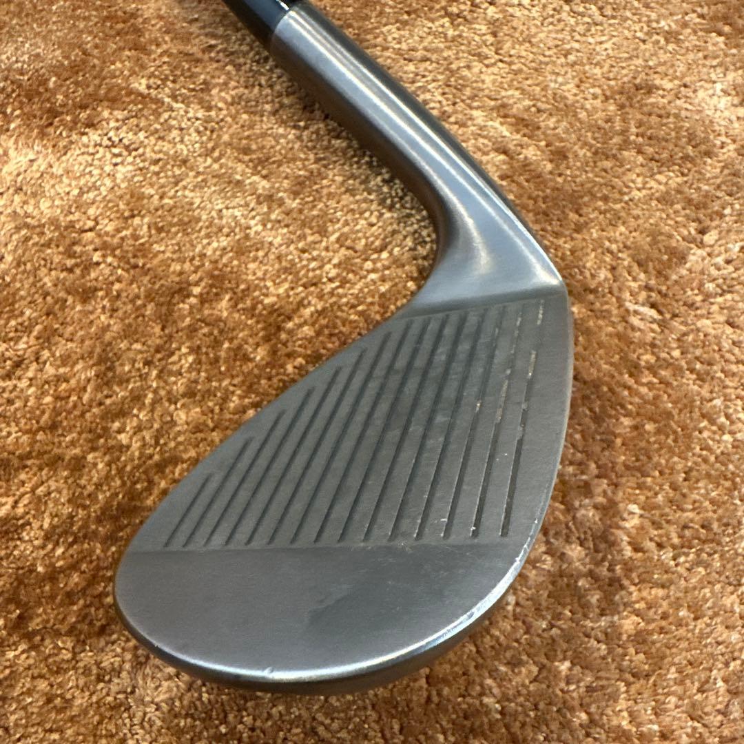 フォーティーンFRZ スモーキーサテン 46°ウェッジ TS-101w ブラック フォーティーンFRZ スモーキーサテン 46°ウェッジ TS-101w ブラック