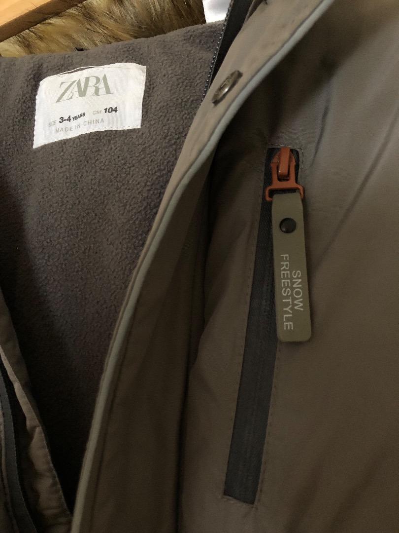 ＜ZARA>　スノースーツ・ジャンプスーツ　３〜４歳
