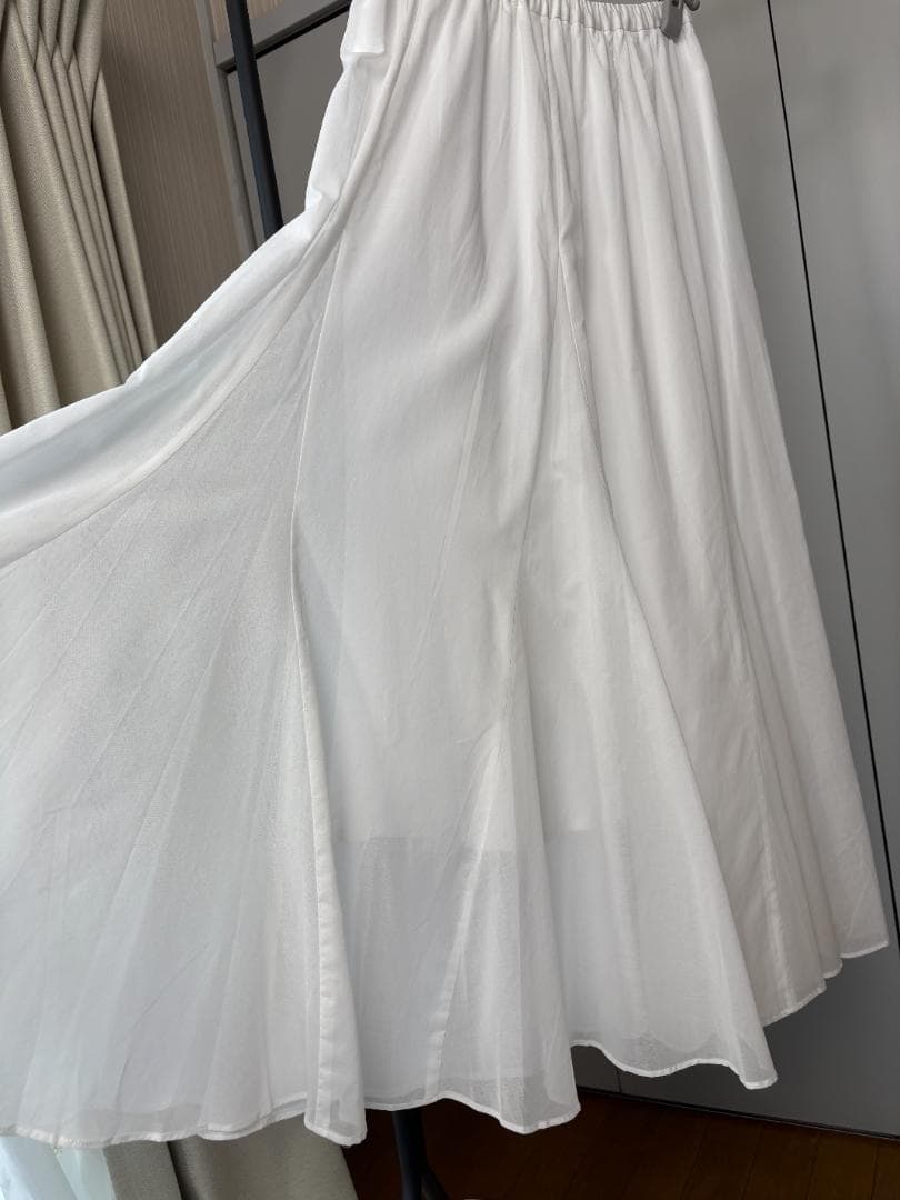 Loungedress コットンシアーギャザースカート　オフホワイト