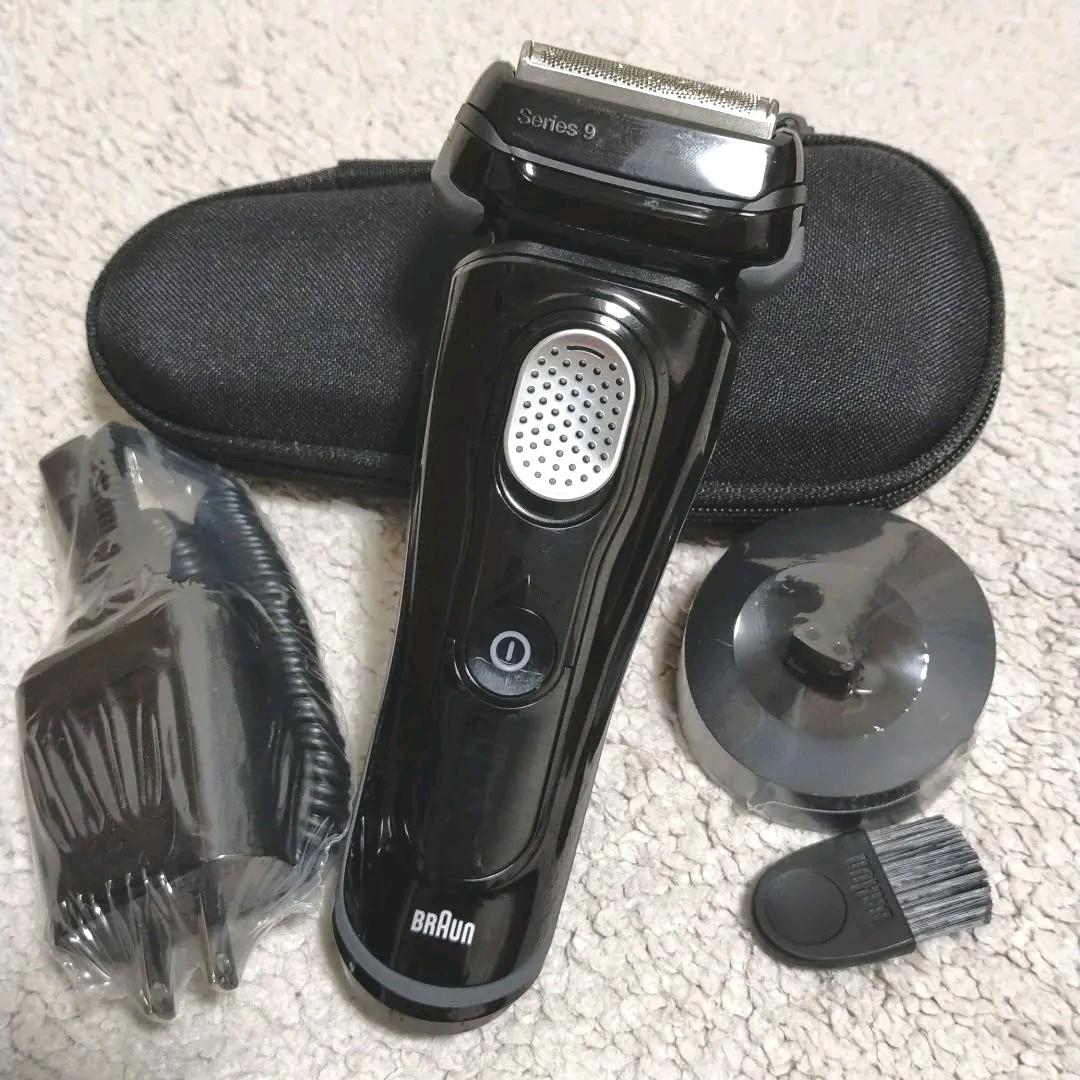 WEB限定】 BRAUN 9295CC!お風呂剃り対応の洗浄機付きモデル! 電気 WEB限定】 BRAUN 9295CC!お風呂剃り対応の洗浄機付きモデル! 電気