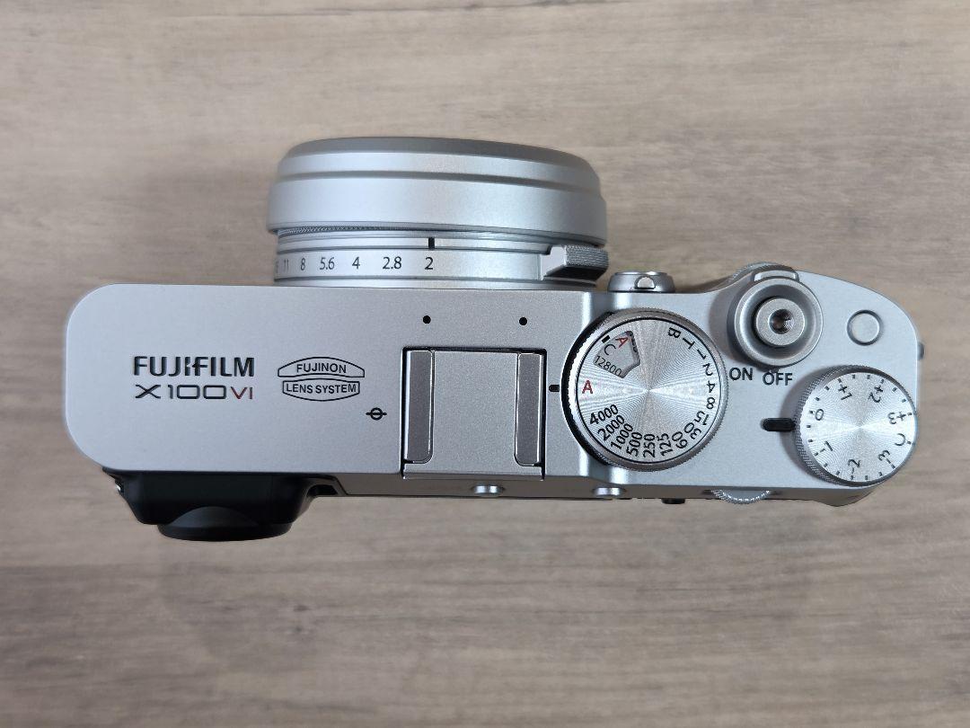 FUJIFILM　x100vi　シルバー　ショット数290 FUJIFILM x100vi シルバー ショット数290 カメラレビュー