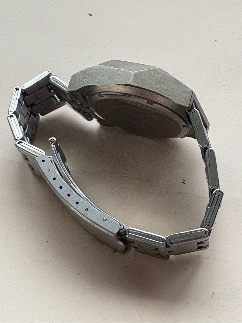 シチズンQ&Q腕時計レトロ シチズンQ&Q腕時計レトロ