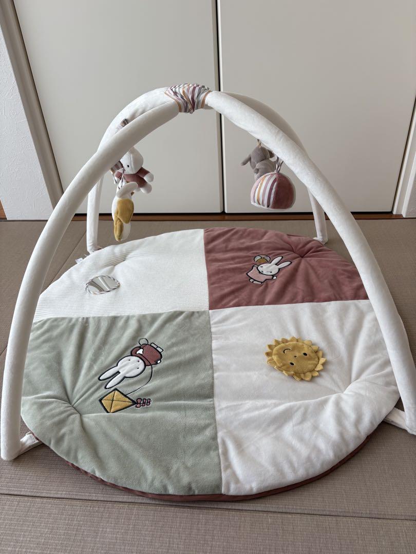 美品♡ミッフィーベビージム ピンク