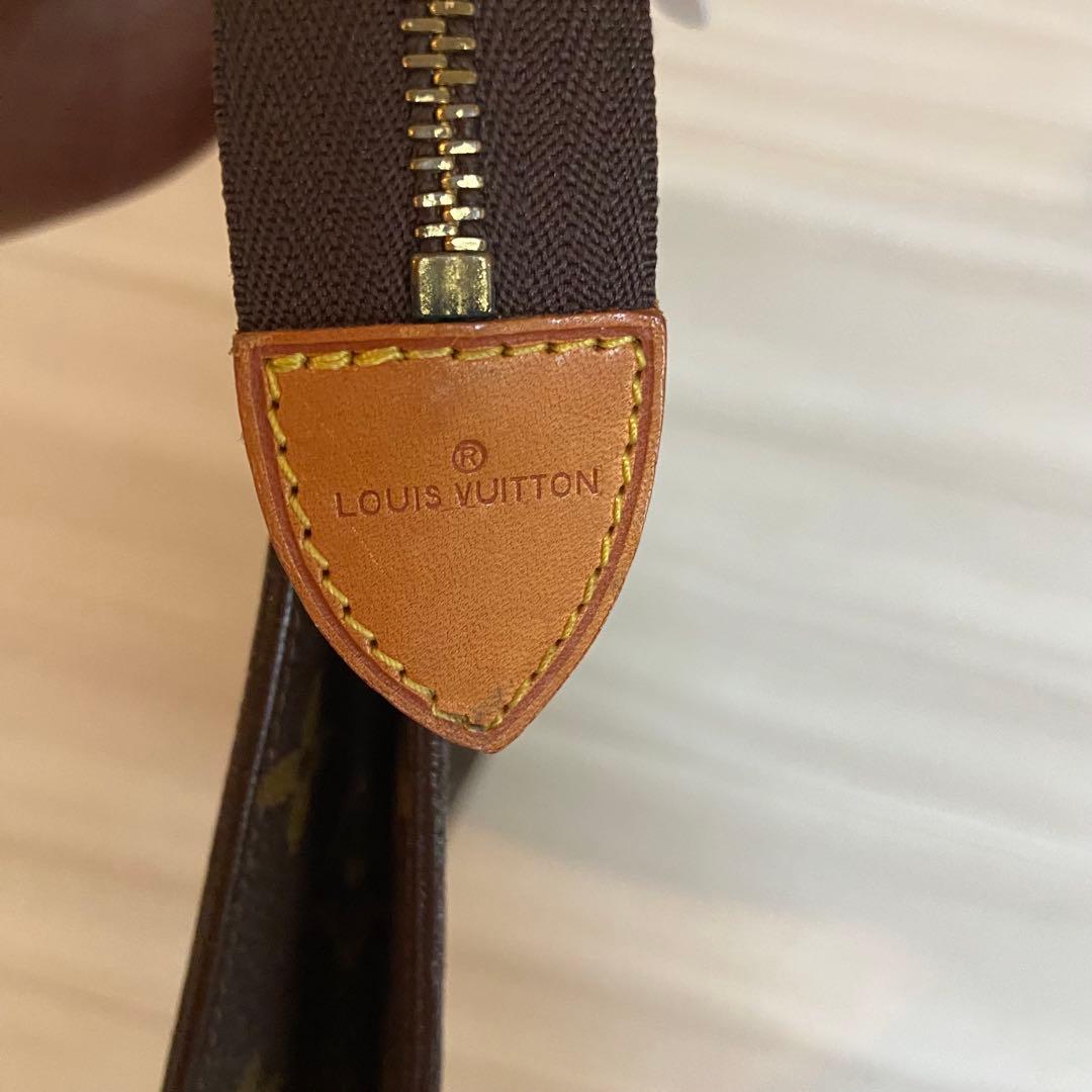 ルイヴィトン トワレ ポーチ モノグラム