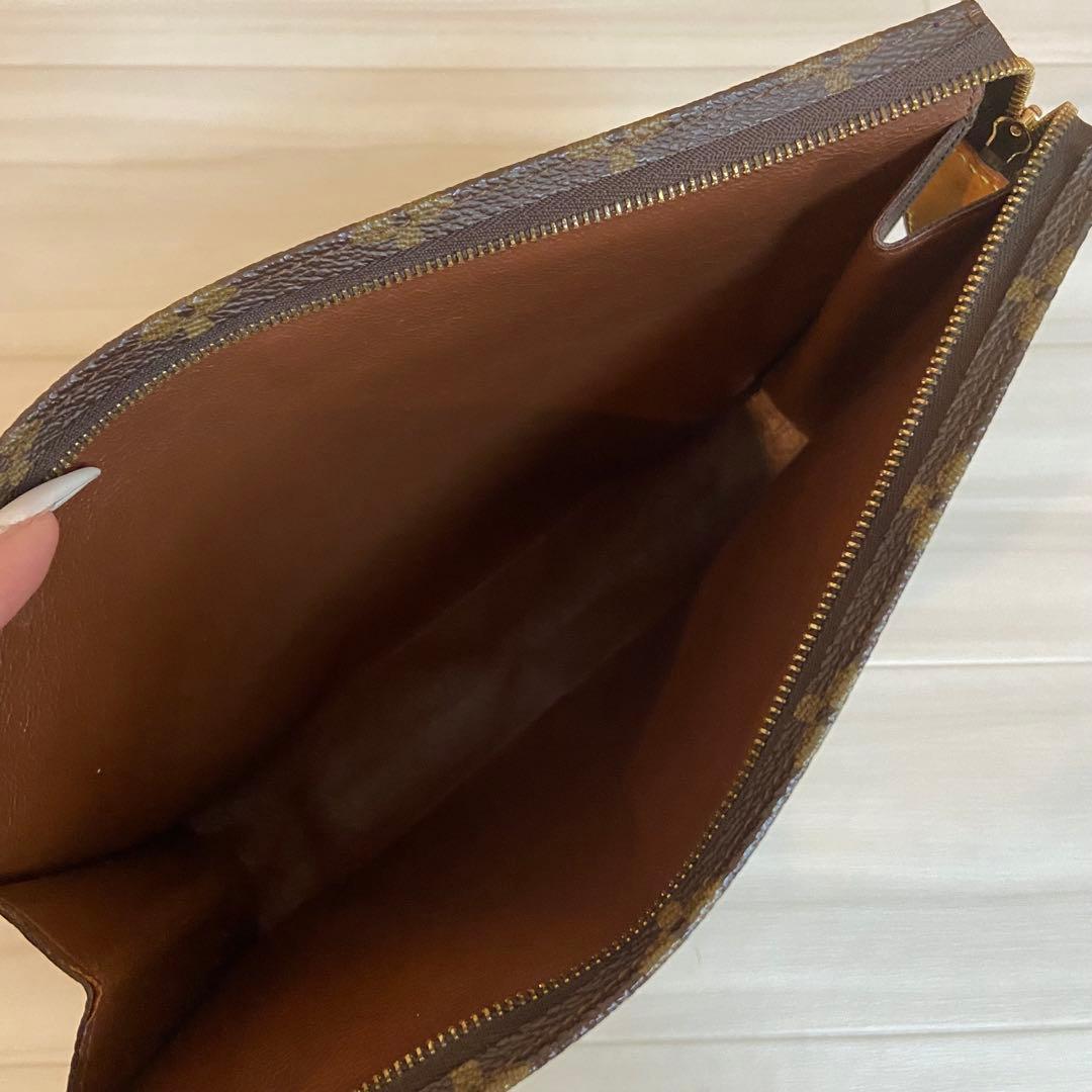 ルイヴィトン トワレ ポーチ モノグラム