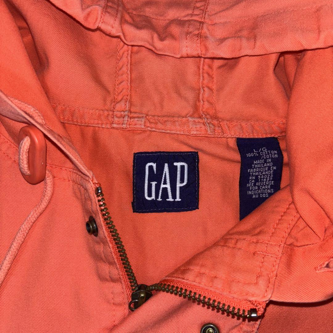 90s gap
