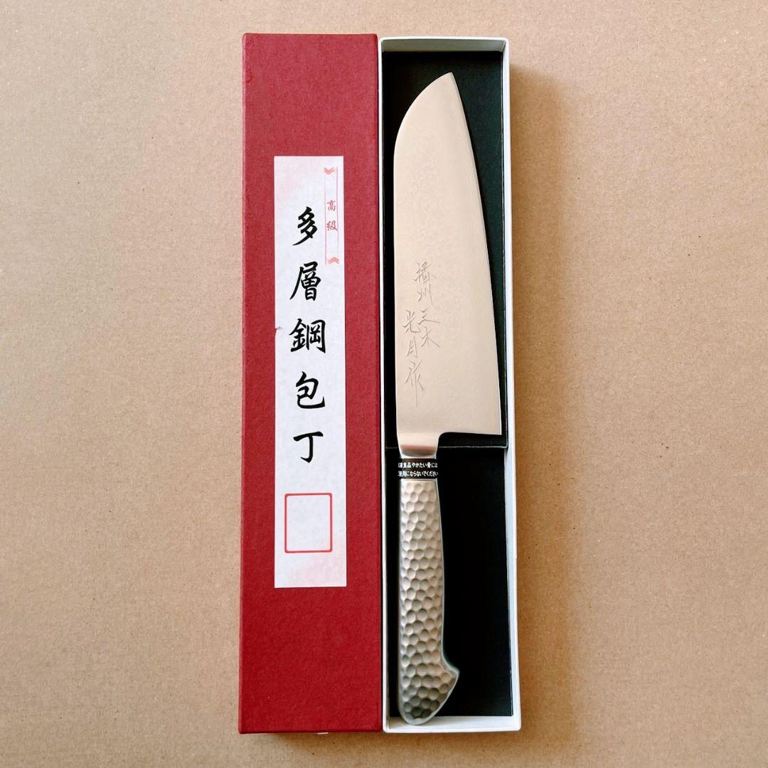 高村刃物 TAKAMURA VG10 文化包丁 170mm 楽天市場】高村刃物 V10鋼 スペシャル 磨き 三徳包丁 170mm 口金