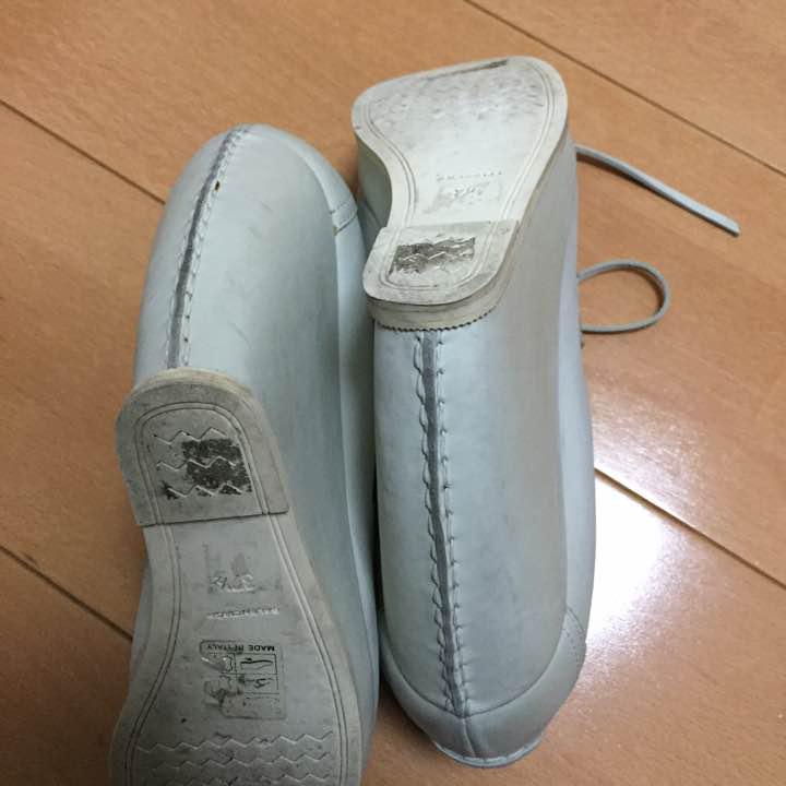 バレンシアガ ヒールシューズ