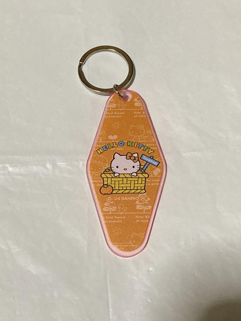 ハローキティ キティ キーホルダー オレンジ - メルカリ