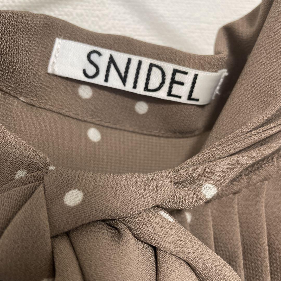 SNIDEL シフォンボウタイドットワンピース