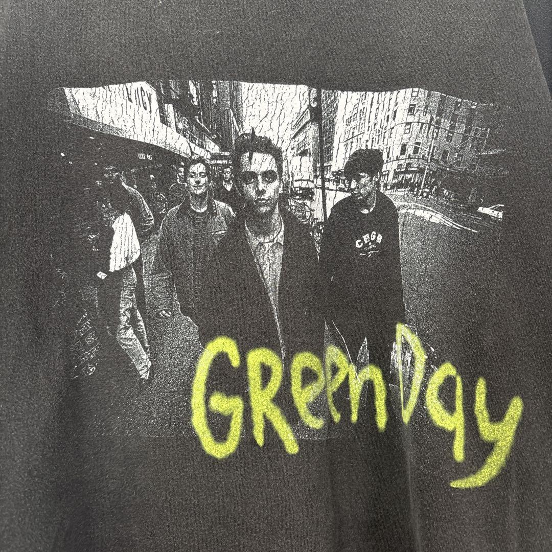 AMERI GREEN DAY / BLACK TEE